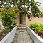 Semesterbostad Grand Forest Escape
