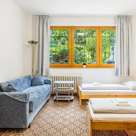 Grand Forest Escape Feriehus *