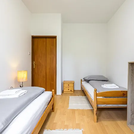 Grand Forest Escape Feriehus Bratislava